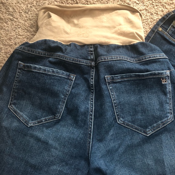 Jessica Simpson Maternity Jeans - Picture 2 of 4